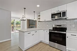 21117 129th Ave E, Graham, WA 98338 - Photo 10