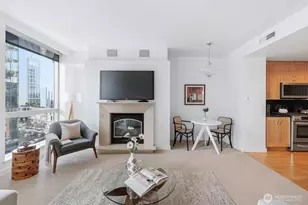 10650 NE 9th Pl, Bellevue, WA 98004 - Photo 4