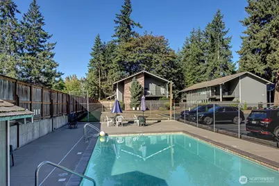 1604 149th Place SE #2, Bellevue, WA 98007 - Photo 6