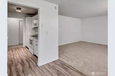 1604 149th Place SE #2, Bellevue, WA 98007 - Photo 16
