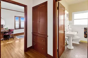 1211 14th St, Bellingham, WA 98225 - Photo 16