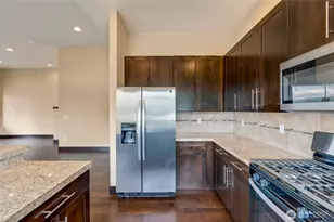 4020 NE 3rd Pl, Renton, WA 98056 - Photo 12