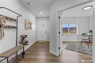 907 Orting Kapowsin Hwy E, Orting, WA 98360 - Photo 10