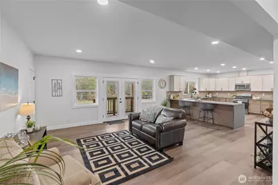 907 Orting Kapowsin Highway E, Orting, WA 98360 - Photo 8