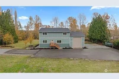 907 Orting Kapowsin Highway E, Orting, WA 98360 - Photo 2