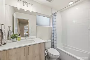 437 NE 73rd St, Seattle, WA 98115 - Photo 16