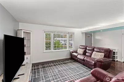 25918 14th Avenue S, Des Moines, WA 98198 - Photo 6