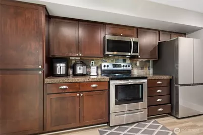 11121 7th Place W #D, Everett, WA 98204 - Photo 14