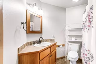 1660 Eastwood Way, Lynden, WA 98264 - Photo 14