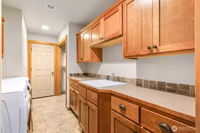 1660 Eastwood Way, Lynden, WA 98264 - Photo 16