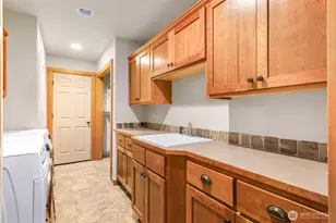 1660 Eastwood Way, Lynden, WA 98264 - Photo 16