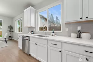 1720 S Lake Stickney Dr, Lynnwood, WA 98087 - Photo 18