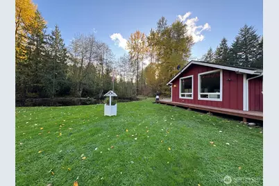 8402 209th Street E, Spanaway, WA 98387 - Photo 4