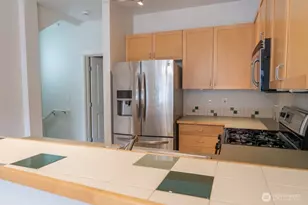 7400 Newcastle Golf Club Rd, Renton, WA 98059 - Photo 12