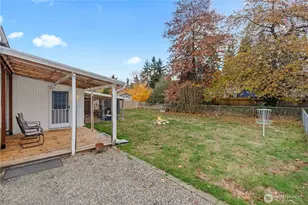 13501 Ridgewood Dr E, Bonney Lake, WA 98391 - Photo 26