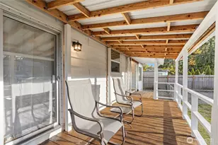 13501 Ridgewood Dr E, Bonney Lake, WA 98391 - Photo 4