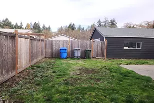 403 Louviers Ave, DuPont, WA 98327 - Photo 8