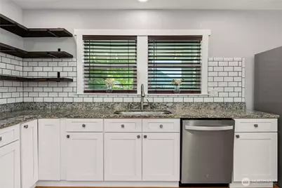 113 W Chenault Avenue, Hoquiam, WA 98550 - Photo 8