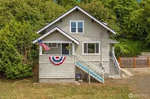 113 W Chenault Ave, Hoquiam, WA 98550 - Photo 1