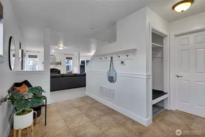 18313 101st Street E, Bonney Lake, WA 98391 - Photo 6