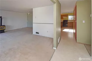 221 E 5th St, Union, WA 98592 - Photo 10