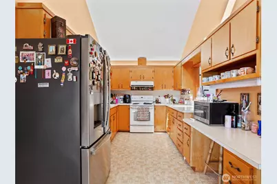 2018 Steele Road, The Dalles, OR 97058 - Photo 16