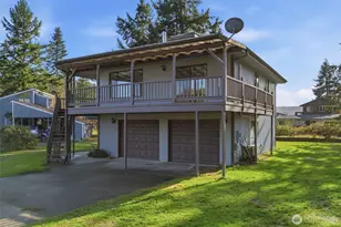 80 NE Brook Pl, Tahuya, WA 98588 - Photo 2