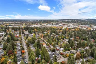 1257 NE 100th St, Seattle, WA 98125 - Photo 28