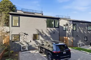 1257 NE 100th St, Seattle, WA 98125 - Photo 22