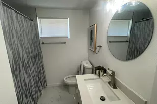 3730 SW 99th St, Seattle, WA 98126 - Photo 8