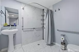 12433 SE 275th Pl, Kent, WA 98030 - Photo 22