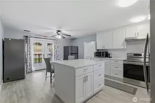 12433 SE 275th Pl, Kent, WA 98030 - Photo 12