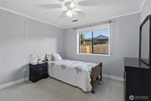 12433 SE 275th Pl, Kent, WA 98030 - Photo 20