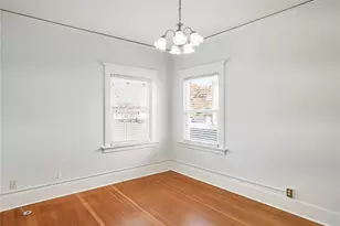 2205 31st Ave S, Seattle, WA 98144 - Photo 10