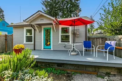 1026 W Mukilteo Boulevard, Everett, WA 98203 - Photo 1