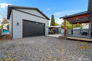 815 Highland Dr, Wenatchee, WA 98801 - Photo 8