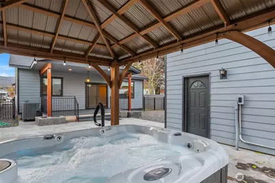 815 Highland Drive, Wenatchee, WA 98801 - Photo 4