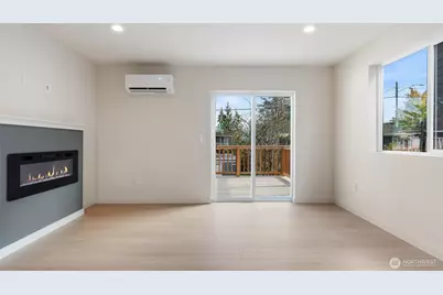 3205 19th Street #B, Everett, WA 98201 - Photo 10