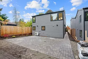 1257 NE 100th St, Seattle, WA 98125 - Photo 32