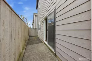 9109 2nd Pl SE, Lake Stevens, WA 98258 - Photo 32