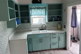 317 S Jones St, Port Angeles, WA 98362 - Photo 1