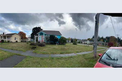 317 S Jones Street, Port Angeles, WA 98362 - Photo 2