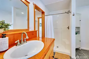 8128 High School Loop NE, Bainbridge Island, WA 98110 - Photo 30