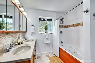 8128 High School Loop NE, Bainbridge Island, WA 98110 - Photo 34