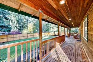 8128 High School Loop NE, Bainbridge Island, WA 98110 - Photo 12