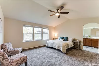 16519 37th Drive SE, Bothell, WA 98012 - Photo 14