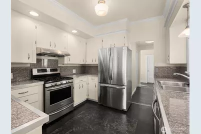 5115 S Mayflower Street, Seattle, WA 98118 - Photo 8