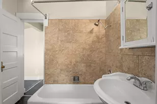 5115 S Mayflower St, Seattle, WA 98118 - Photo 14