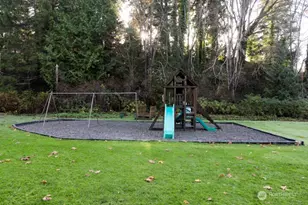 27017 Tamsen Ave NW, Poulsbo, WA 98370 - Photo 34