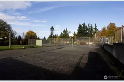 27017 Tamsen Avenue NW, Poulsbo, WA 98370 - Photo 34